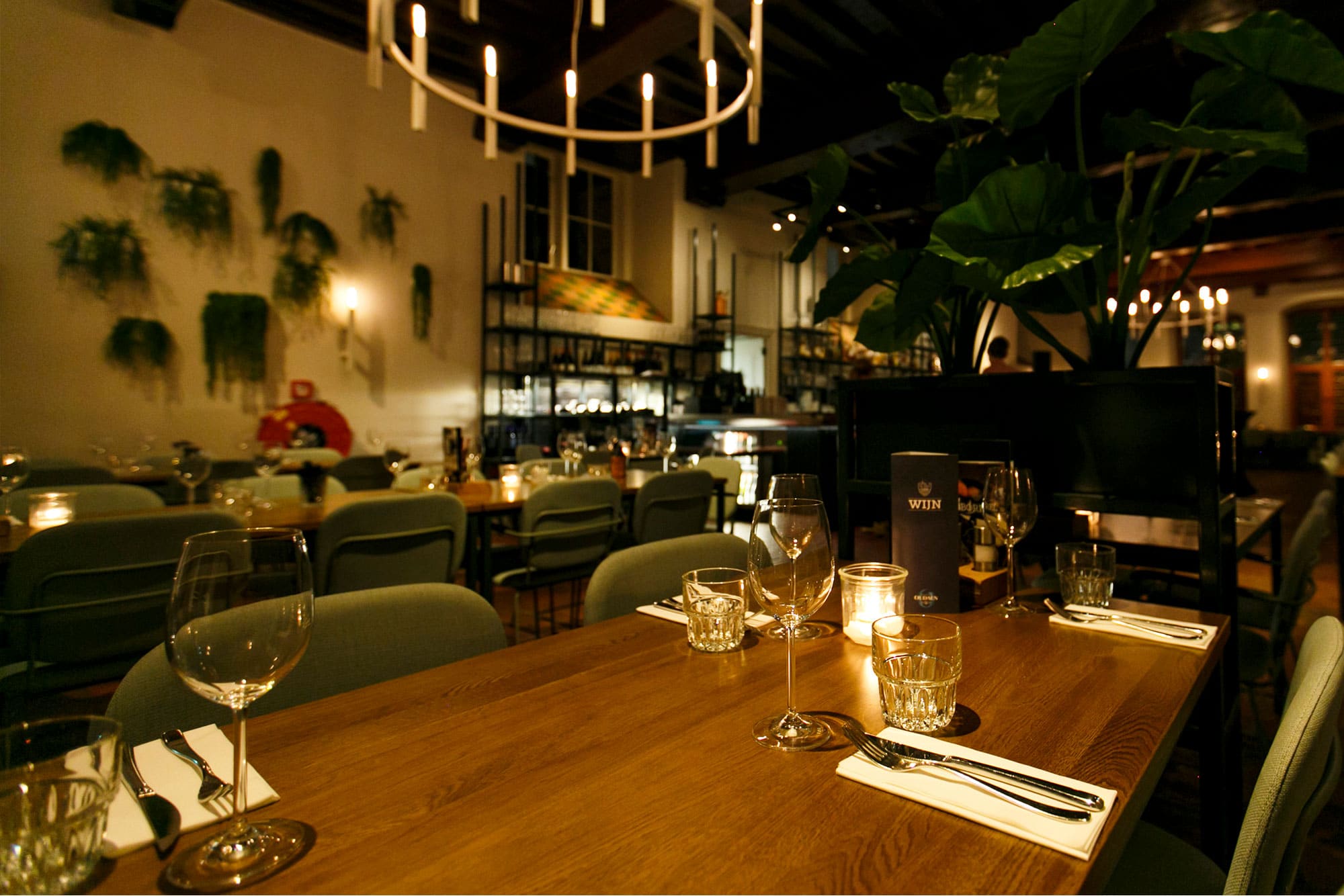 restaurant